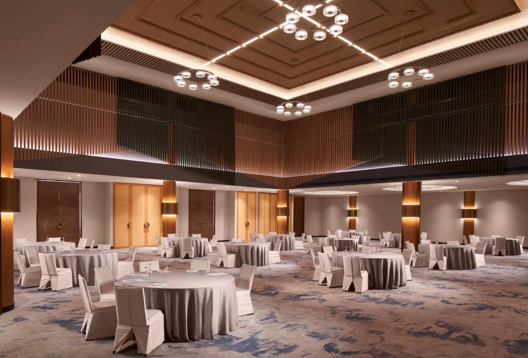 فندق لو ميريديان إلموريس بوينتي أو بيتشيز المظهر الخارجي الصورة The Grand Ballroom